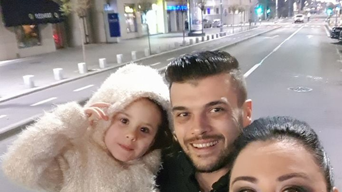 Ce elegantă a fost Oana Roman în noaptea dintre ani. Una dintre cele mai frumoase ținute / FOTO