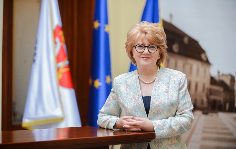 Astrid Fodor, suspendată din funcţie pe baza sentinţei definitive a ÎCCJ. Reacția Primarului Sibiului. „Era previzibil”