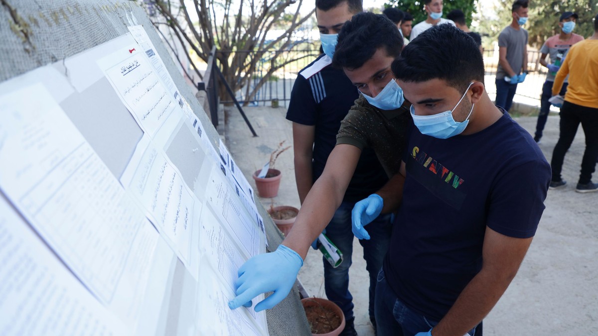 Peste 100 de școli au fost închise în Israel, după ce sute de elevi și de profesori au fost infectați cu Covid-19