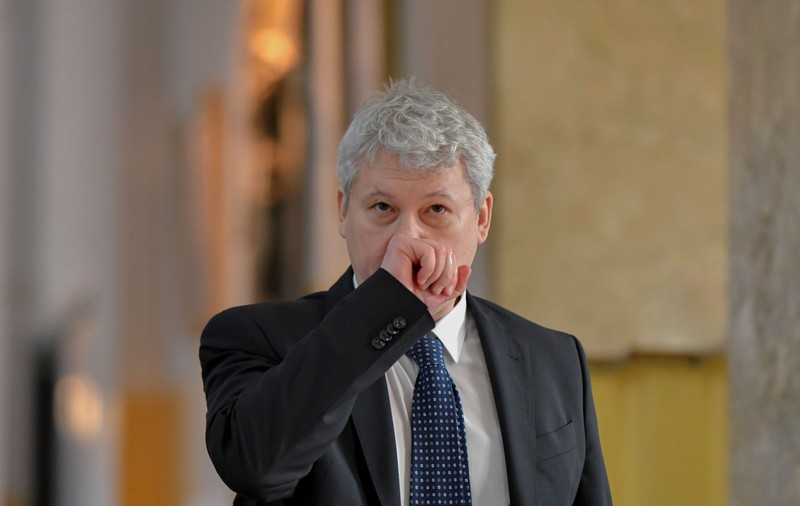 Cătălin Predoiu spune că cei patru şefi din IPJ Constanţa nu au fost demişi, ci „eliberaţi din funcţie la cerere”, după accidentul de la 2 Mai