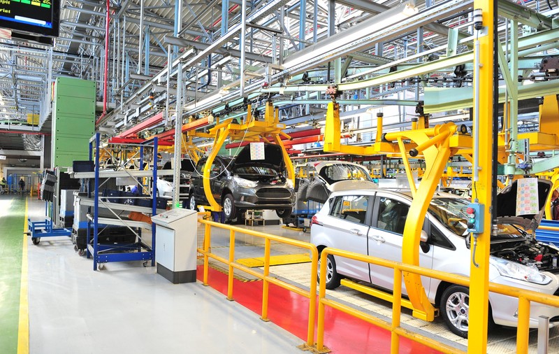 Uzina Ford Craiova renunță la peste 200 de angajați