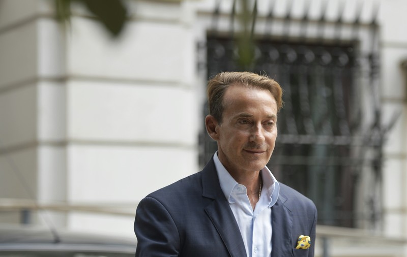Radu Mazăre și Decebal Făgădău, trimiși din nou în judecată de DNA, pentru că ar fi vândut terenuri fără licitație, sub prețul pieței