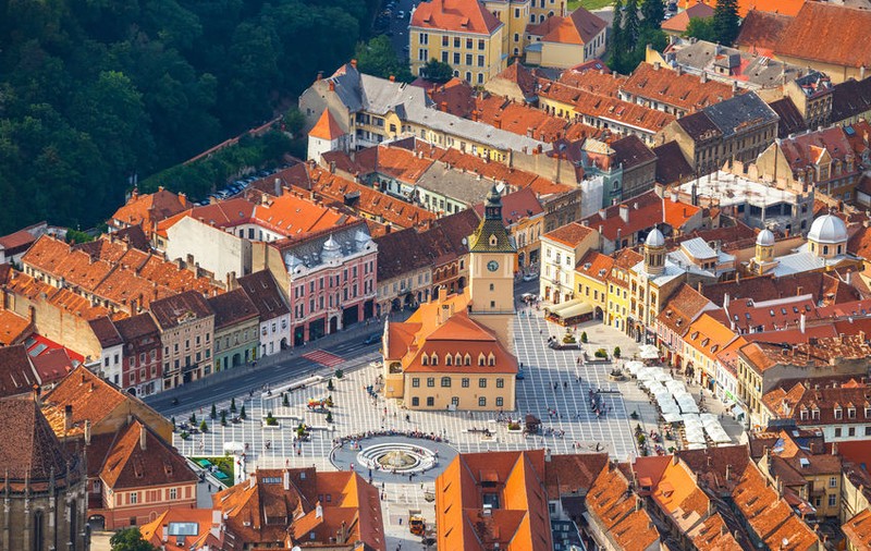 Top 25 locuri de vizitat în Brașov și împrejurimi pe care să nu le ratezi
