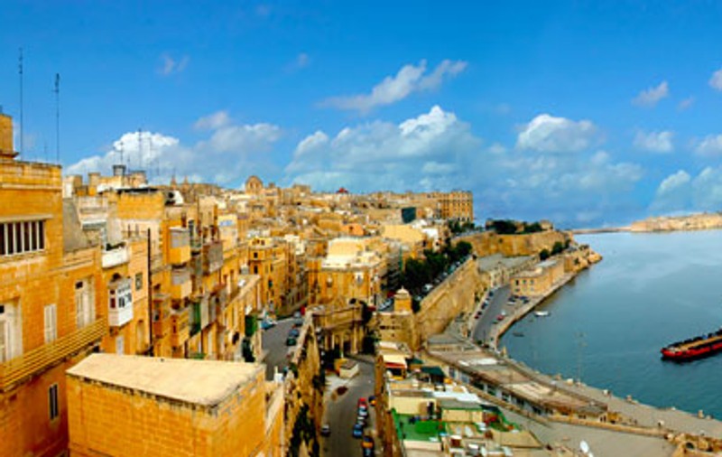 Turiști răniți în Malta, după ce balconul unui restaurant s-a prăbușit