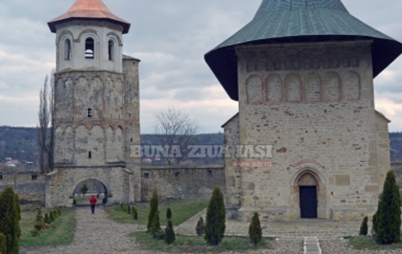 Ce s-a ales de ultima mănăstire a lui Ștefan cel Mare. Nimeni nu își asumă renovarea lăcașului de cult | FOTO