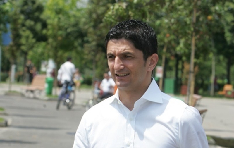 Răzvan Lucescu a lăsat naţionala pentru Rapid