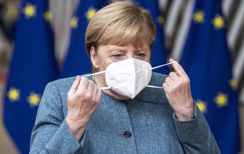 Angela Merkel îi îndeamnă pe germani să-și vadă familia de Crăciun prin apeluri video