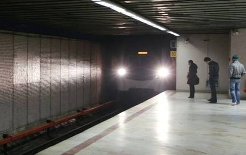 Sindicaliştii de la Metrou ameninţă cu grevă generală