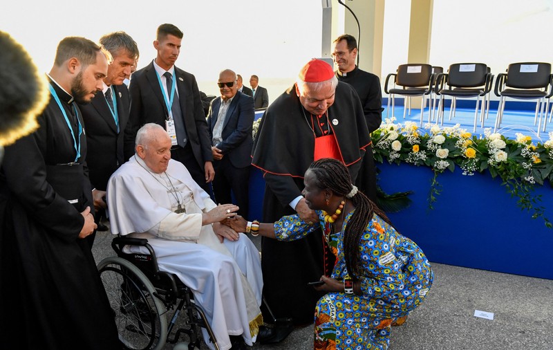 Papa Francisc cere liderilor europeni să nu transforme Marea Mediterană într-o „mare a morții”
