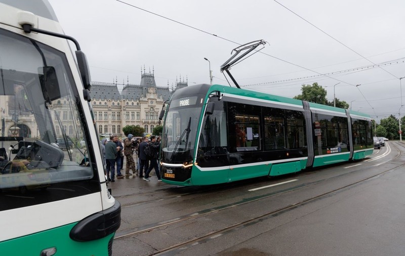 Autobuzele electrice şi tramvaiele noi din Iași, verificate în perioada vacanței de Paște