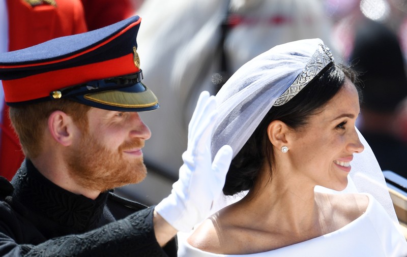 FOTO | Cum arată tortul de nuntă a lui Meghan Markle și al Prințului Harry. A costat 50.000 de lire sterline