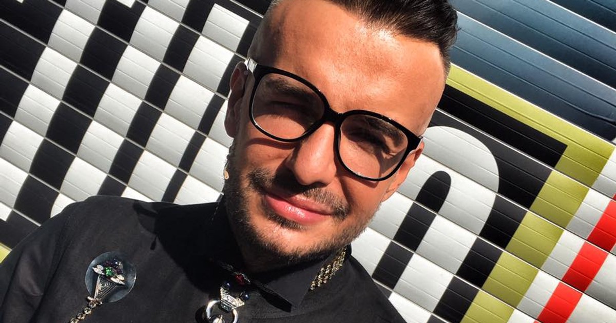 Răzvan Ciobanu face pe pețitoarea pentru pisicuța Lili. "Domnișăară specială, cheală, albastră și virgină"