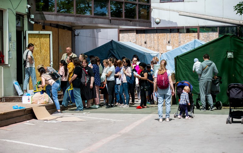 „Comunitățile de refugiați sunt ținta traficanților de persoane pentru exploatare sexuală și prin muncă”. Cum se pot proteja?