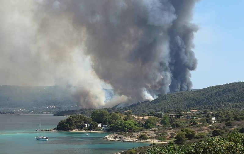 Ce trebuie să știe turiștii care merg în destinații în care incendiile de vegetație sunt frecvente
