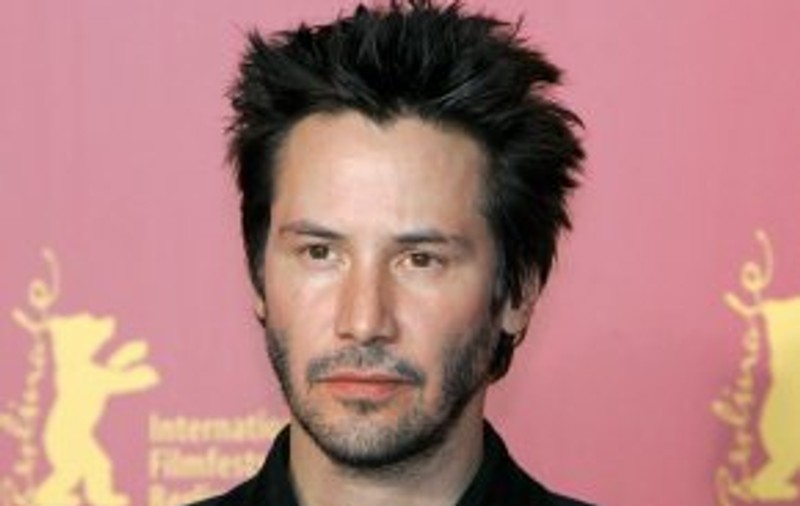 Keanu Reeves nu mai vrea să fie dependent de tutun
