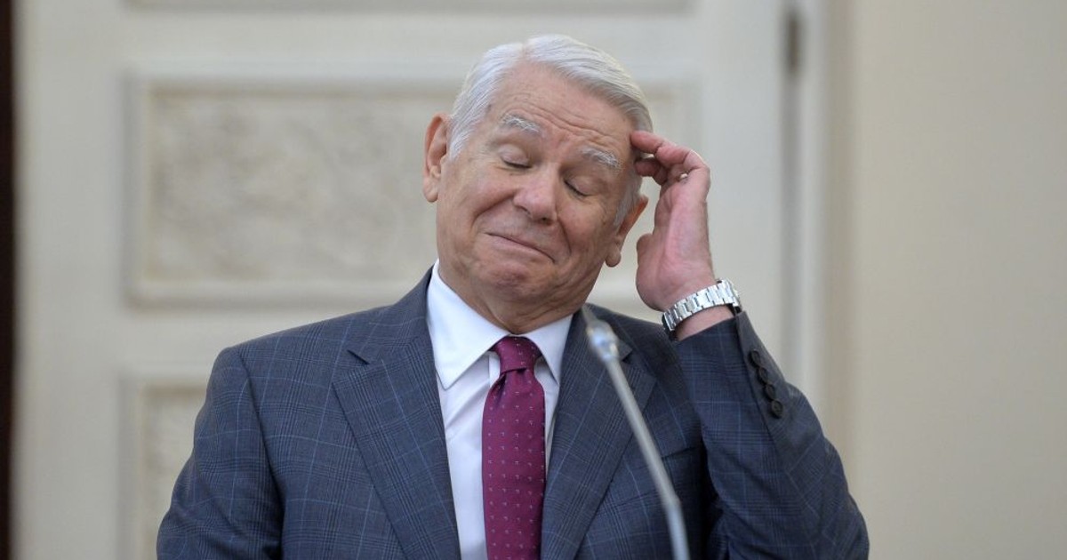 USR cere demisia ministrului de Externe, Teodor Meleşcanu