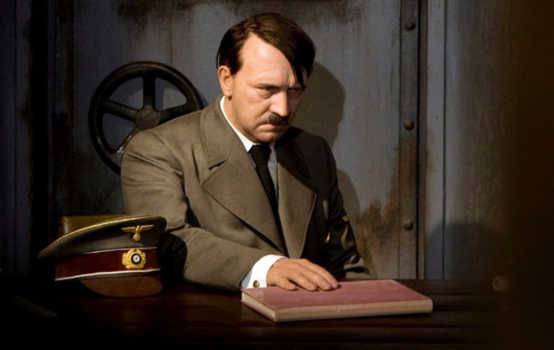 Hitler inventase un ”Big Brother” meschin