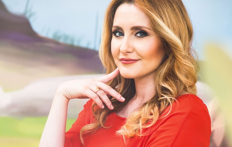 Mai are doar câteva săptămâni până va deveni mamă pentru a doua oară! Ce a făcut Alina Sorescu în urmă cu puţin timp!