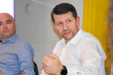 Zoltan Kallos, secretar de stat în Ministerul Educației. Foto: Facebook