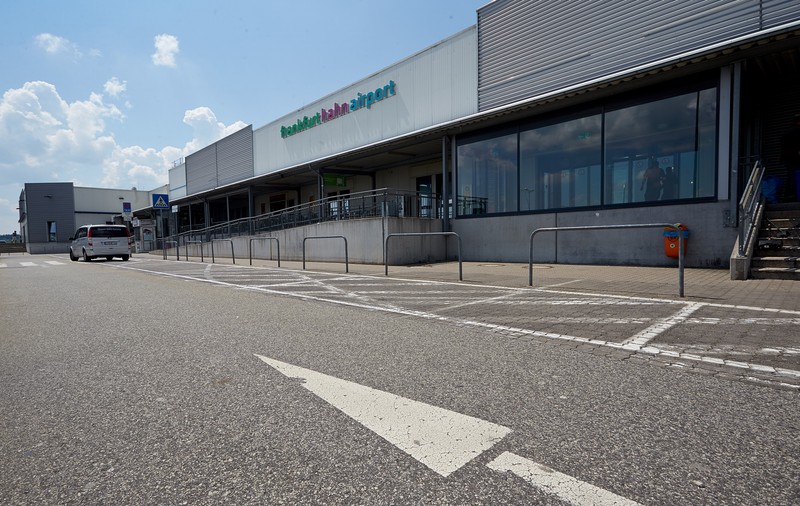 Incident bizar pe aeroportul din Frankfurt. Șase persoane au avut nevoie de îngrijiri medicale, după ce au acuzat probleme respiratorii