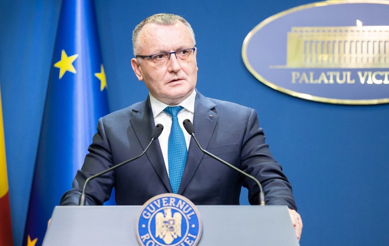 Sorin Cîmpeanu a anunțat când se dă OUG prin care facultățile vor putea face şi cursuri online