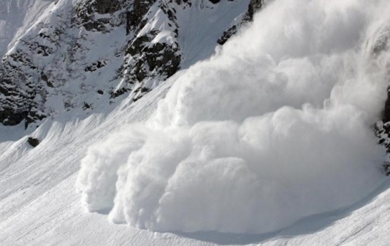 Risc mare de avalanșă la Bâlea Lac. Zăpada este de  2,89 metri