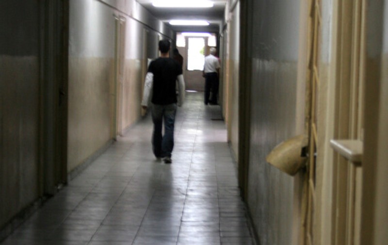 A început anul universitar: Ce se întâmplă dacă un student cazat în cămin se îmbolnăvește de COVID