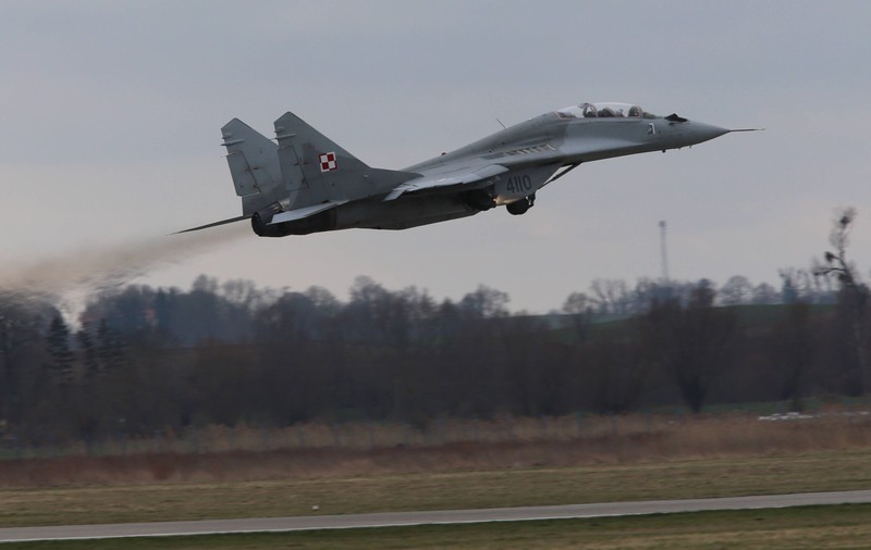 Polonia anunță că un obiect neidentificat a intrat în spațiul său aerian din direcția Belarusului. „E probabil un balon de observație"