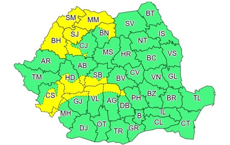 Avertizare cod galben de vreme severă pentru 15 judeţe din vestul, nord-vestul şi centrul ţării