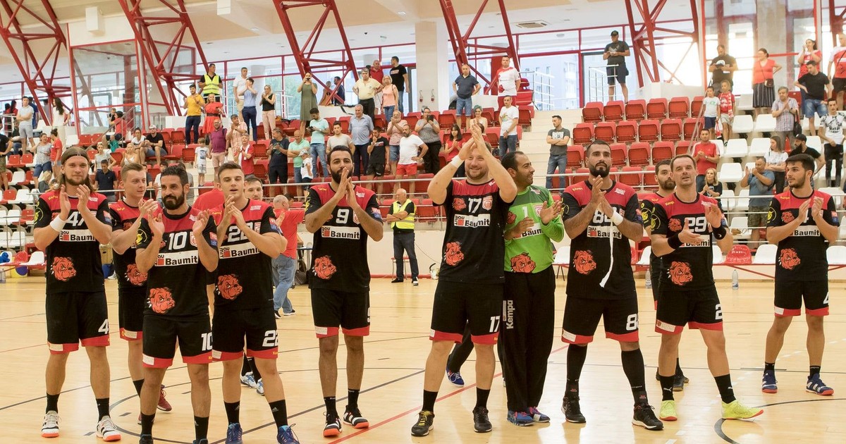 Dinamo a trecut dramatic de Schaffhausen și s-a calificat în play-off-ul Ligii Campionilor la handbal masculin