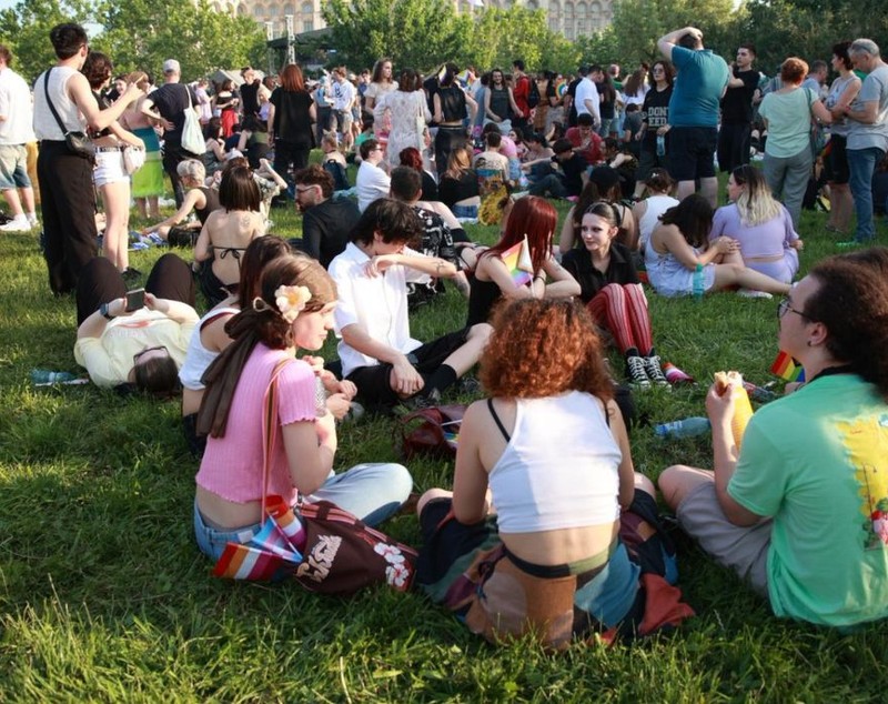 Bucharest Pride 2025. Număr record de participanți la ediția care marchează 20 de ani de la primul marș LGBTQIA+ din România