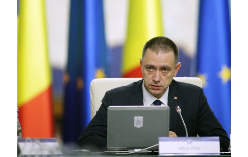 UPDATE. Gafă gravă a ministrului Apărării. Mihai Fifor a spus că la Deveselu sunt rachete balistice. Reacția ministrului