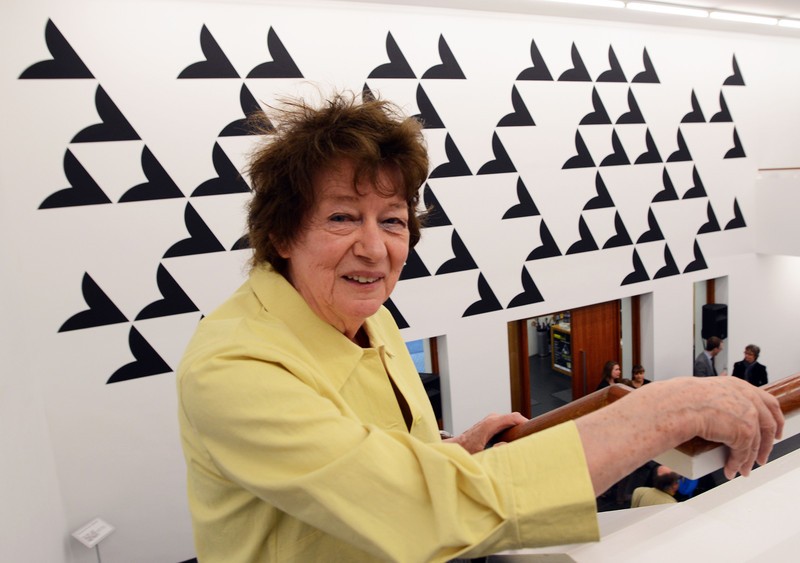 Bridget Riley
