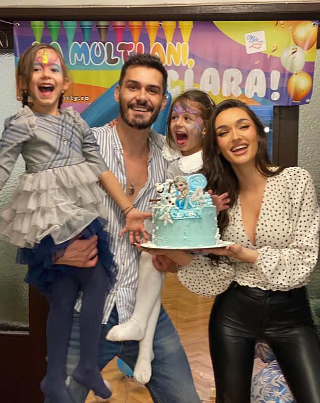 Andreea Bălan și George Burcea au serbat-o separat pe fiica lor cea mică. Clara a avut două petreceri fastuoase