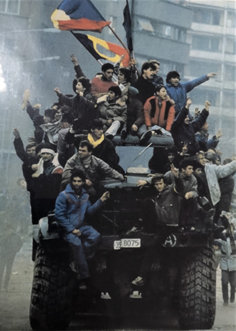 Manifestanți în timpul Revoluției din 1989