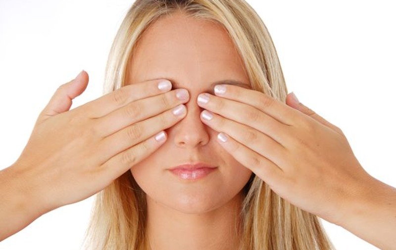 Retina electronică- invenția care-i ajută pe nevăzători să vadă