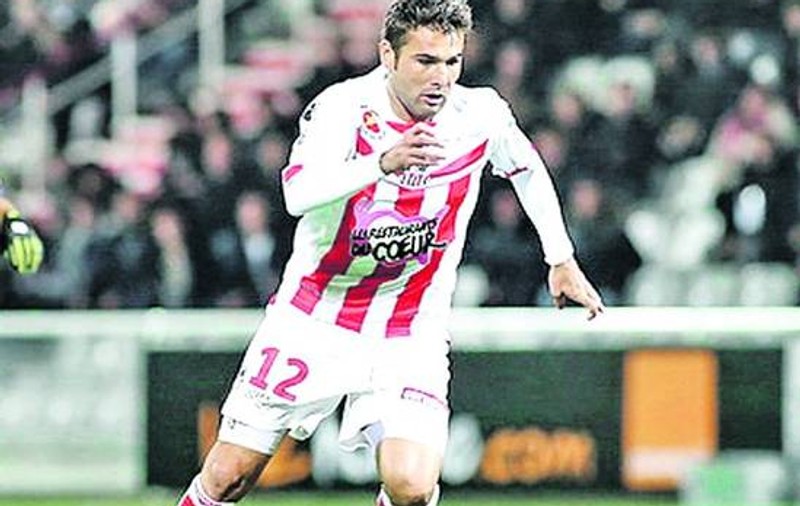 Mutu, gol pentru Ajaccio
