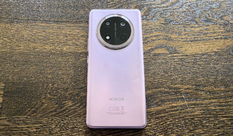 Honor Magic7 Lite.