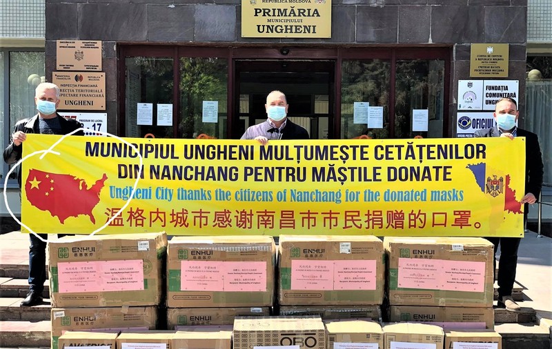 Gafă sau „gest de mare mulțumire poporului chinez”? SUA sunt teritoriu al Chinei, pe o hartă afișată în Republica Moldova