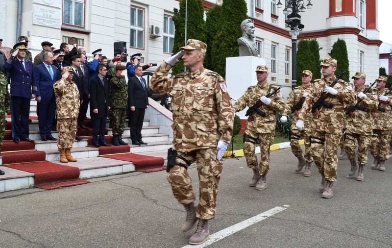 Maior român, participant la șase misiuni NATO în Afganistan: ”E o altă lume, un alt stil de viaţă, dar deja m-am familiarizat cu tradiţiile lor”