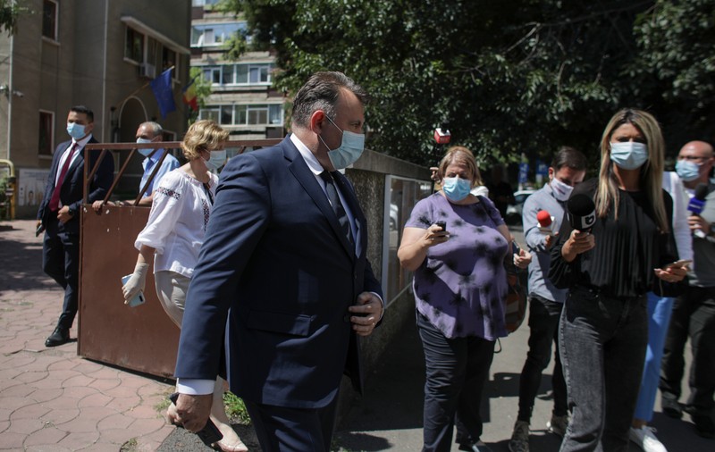Criză de locuri pentru bolnavii de COVID în București. Ministrul Tătaru caută paturi și medici pentru valul de noi pacienți