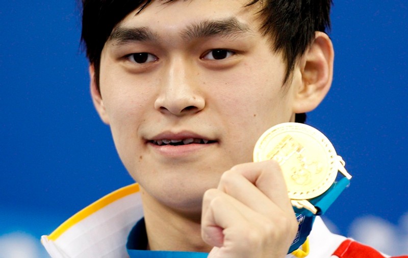 Chinezul Sun Yang a depăşit cel mai vechi record din lume la înot