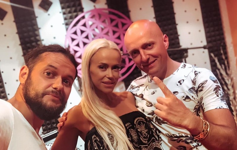 Costi Ioniță, colaborare incendiară cu Anna Lesko, Emy Alupei, Anda Adam, Cream și Minodora. Videoclipul piesei “Binele nostru” a făcut senzație