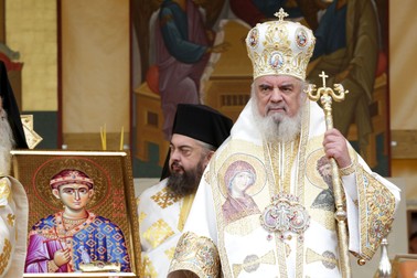 Patriarhul Daniel particia la ceremonia religioasa dedicata sarbatoririi Sfantului Cuvios Dimitrie cel Nou, vineri, 27 octombrie 2023, la Catedrala Patriarhala din Bucuresti. CRISTIAN RADU NEMA / MEDIAFAX FOTO 09:30  13:00  Sfânta Liturghie arhiereasca oficiata de Preafericitul Parinte Daniel, Patriarhul Bisericii Ortodoxe Române, înconjurat de ierarhii 27 octombrie 2023 foto: Cristian Radu Nema
