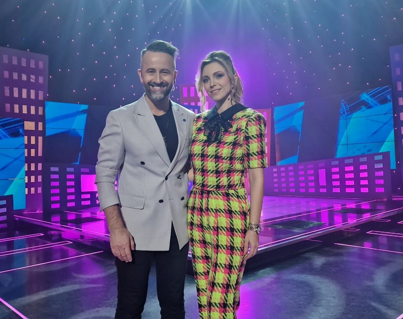 Vedeta din România care le-a interzis băieților ei să intre pe TikTok: „Îi pun să se uite cu mine la site-uri de streaming”