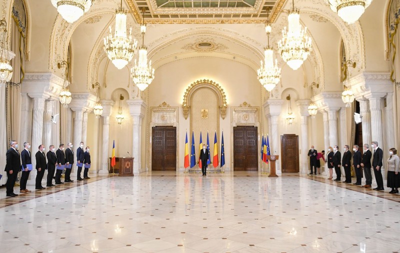 Lumini stinse la Palatul Cotroceni timp de o oră, pentru a marca Ora Pământului - Earth Hour