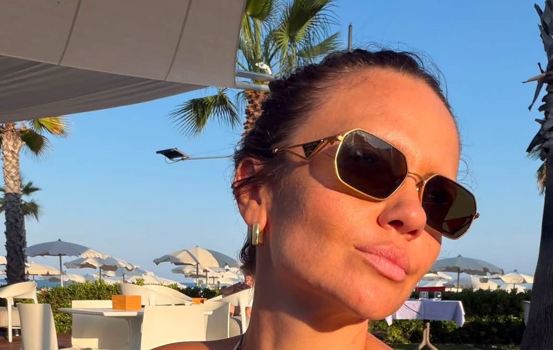 Cristina Șișcanu, prădată de hoți în vacanța din Italia. Ce i-au furat când era în mare: „Nu îi găsesc nicăieri. Cineva i-a luat”