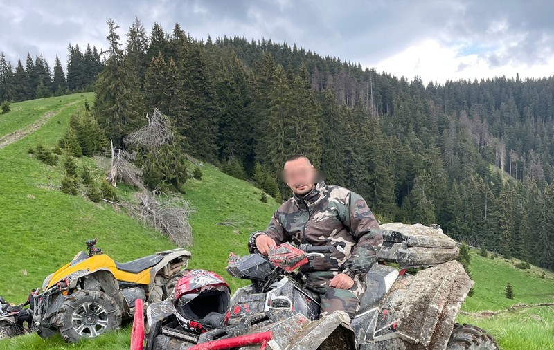 Motociclistul argeșean care a scăpat cu viață după ce a zburat peste o mașină, în urmă cu un an, a murit acum după un accident cu ATV-ul