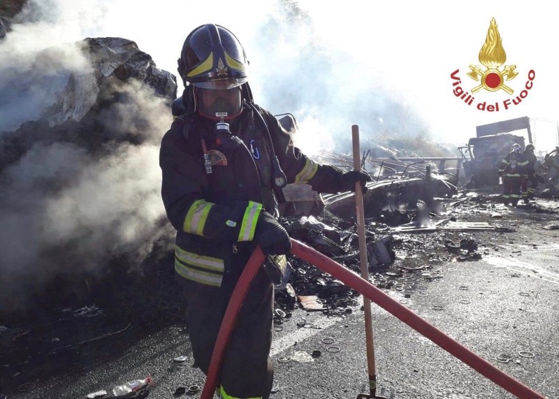 Imagini apocaliptice de la locul accidentului