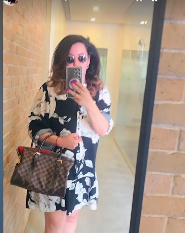 Cum arată camera hotelului din Franța în care Oana Roman și fiica ei s-au cazat. „Să vă arăt ceva ce au francezii mai ieșit din comun”